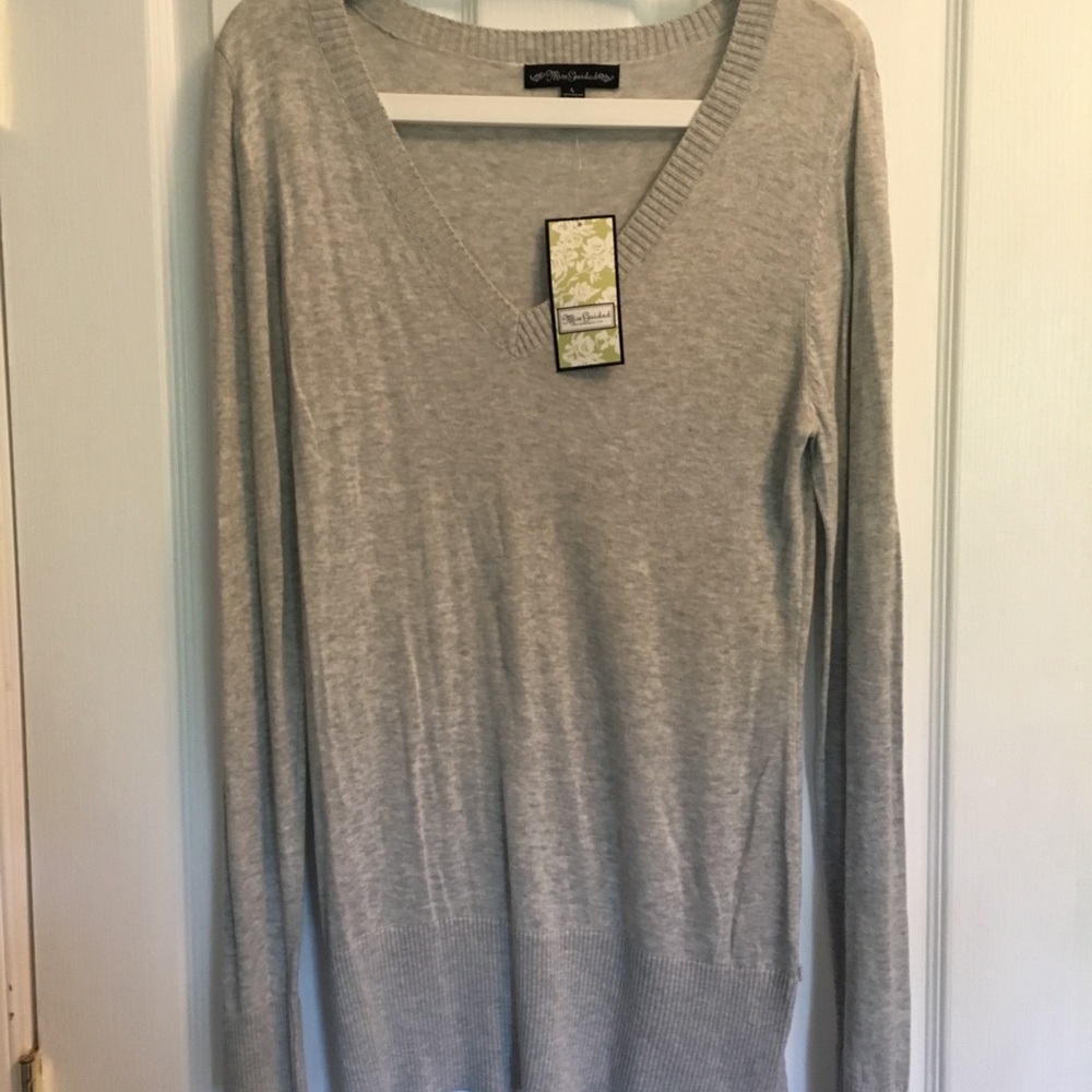 Long Light weight gray sweater